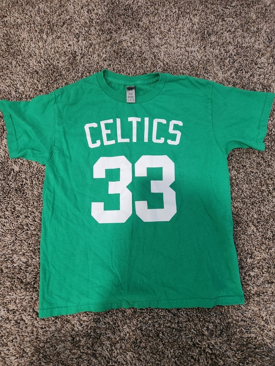 Other - Celtics #33 Kids Green Graphic Tee- Larry Bird